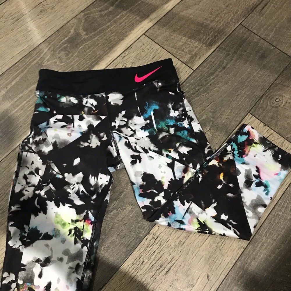 Nike leggings